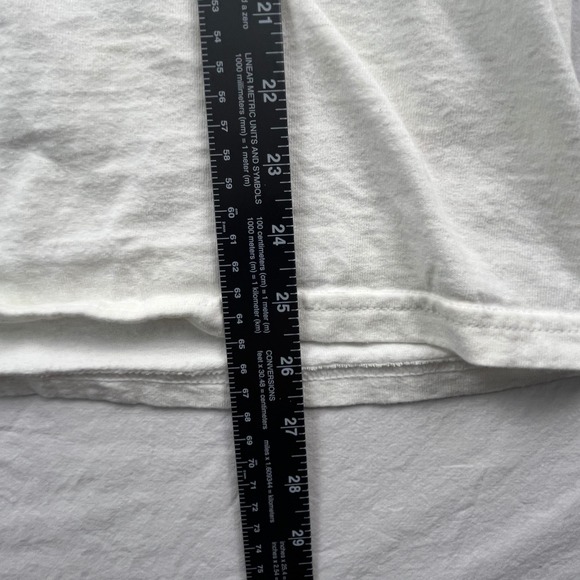 Vintage Michigan Wolverines Football TShirt Medium White 90s NCAA Helmet Graphic - Picture 6 of 7